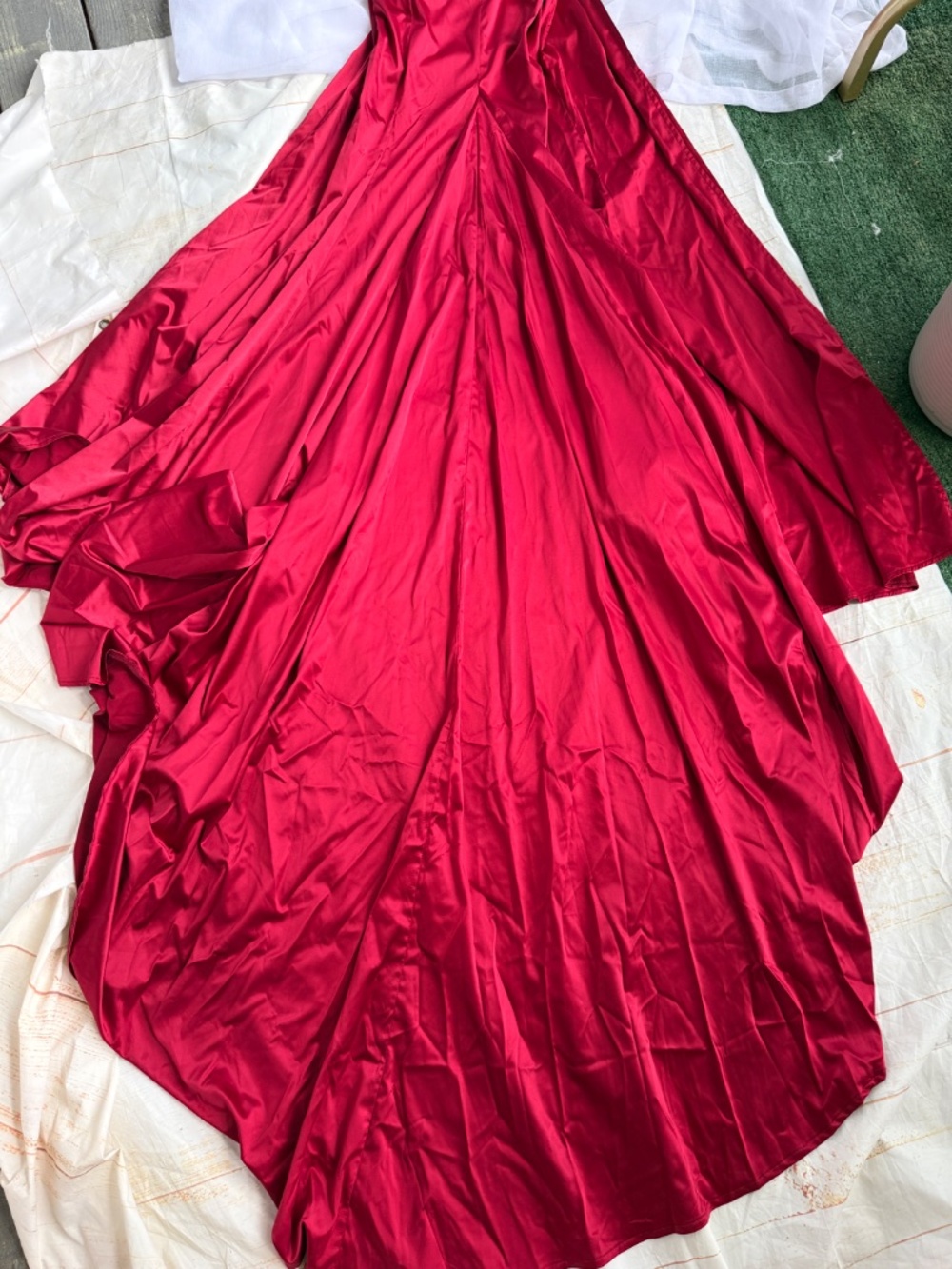 Alamour Label Red Off Shoulder High Slit Gown | S | Formal Prom Dress | Sexy Ele - Picture 11 of 11